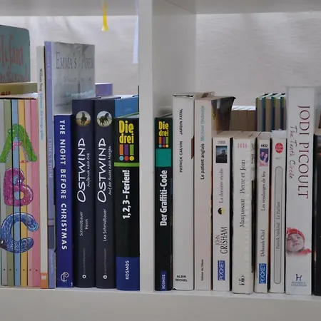 Feels Like Apartamento