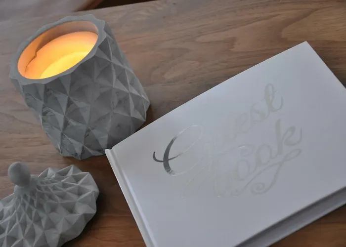 Feels Like * タムスヴェーク